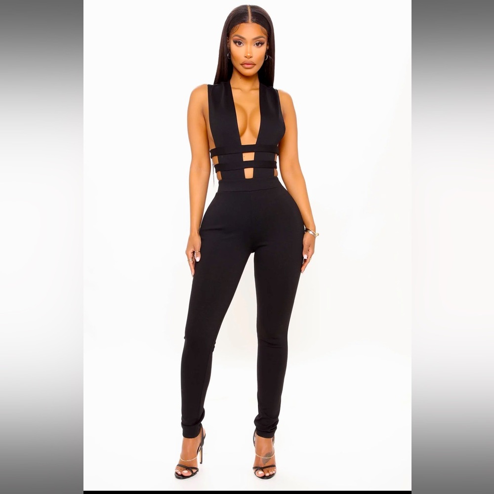 Fashion Nova Don't Call Me Up Jumpsuit - Black - size XL